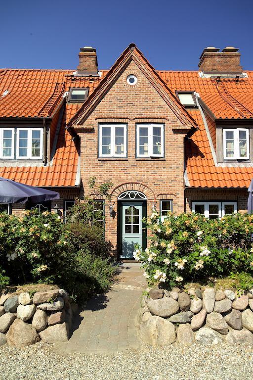 Ferienhaeuser Im Sylter Gartenweg Exterior foto